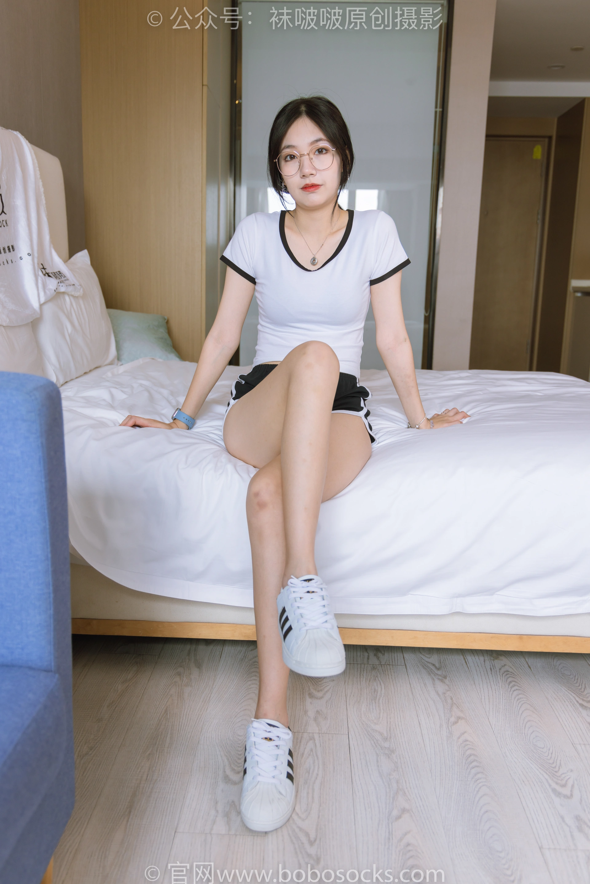 [BoBoSocks袜啵啵]NO.189 小甜豆-贝壳头板鞋、白棉袜、裸足 2